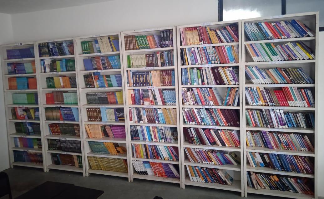 Guru Mishri Central Library Study Hall
